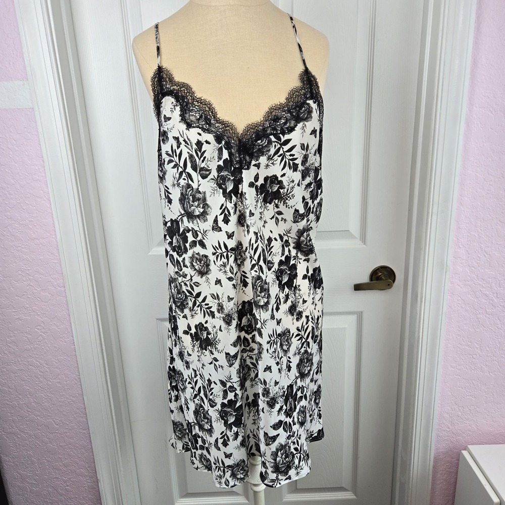 Victoria's Secret Slip Dress Nightgown Black White Floral Satin Size L Lace Trim